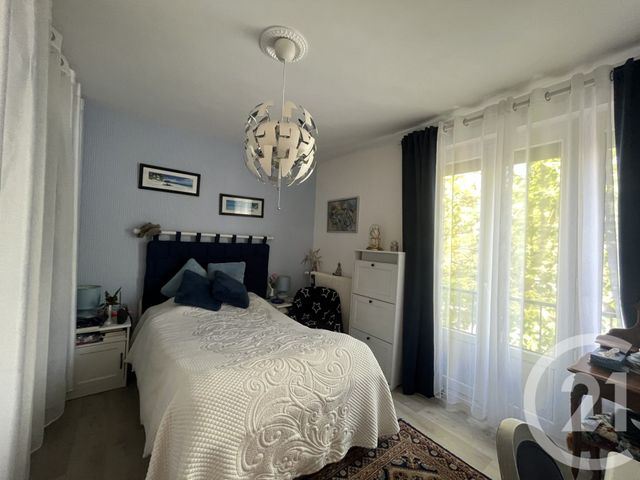 Appartement F4 à vendre - 4 pièces - 85.0 m2 - LISIEUX - 14 - BASSE-NORMANDIE - Century 21 Harmony