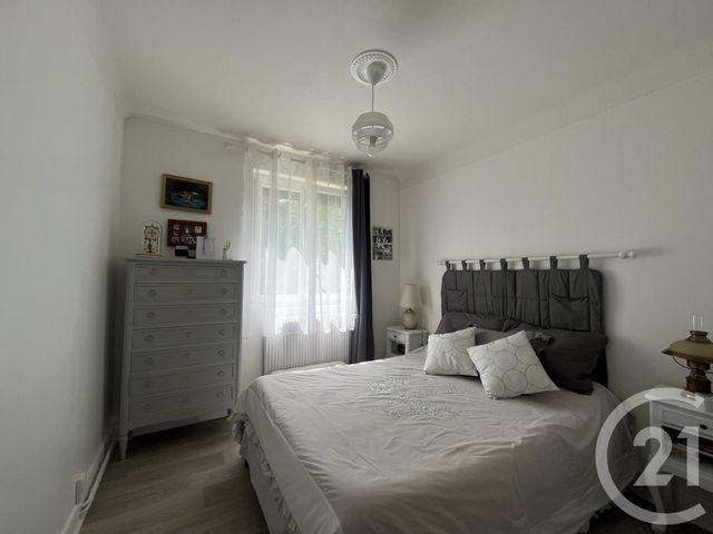 Appartement F4 à vendre - 4 pièces - 85.0 m2 - LISIEUX - 14 - BASSE-NORMANDIE - Century 21 Harmony