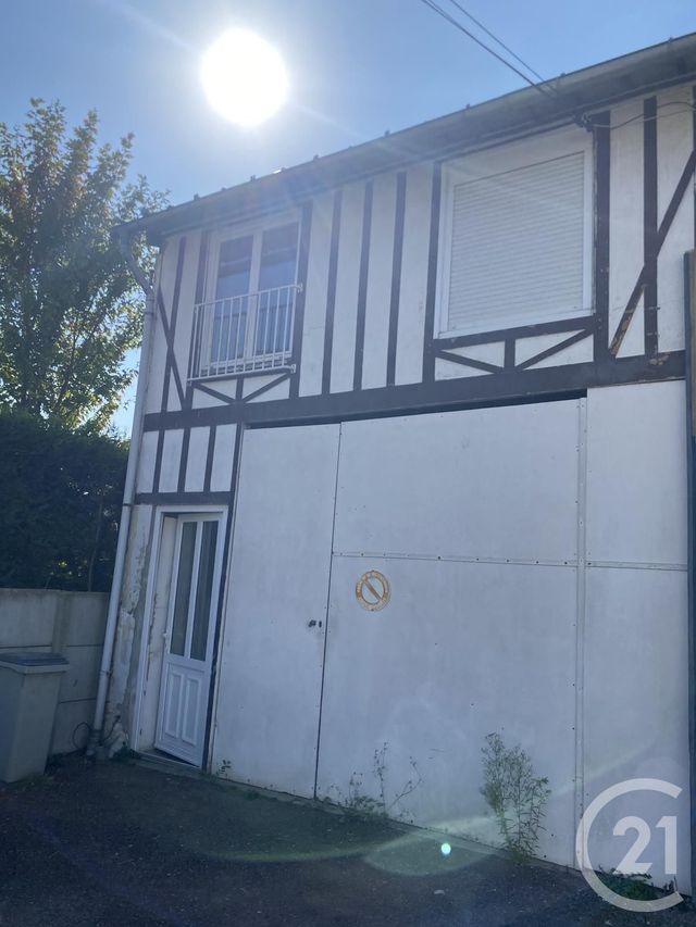 Afficher la photo en grand immeuble à vendre - 325.0 m2 - LISIEUX - 14 - BASSE-NORMANDIE - Century 21 Harmony
