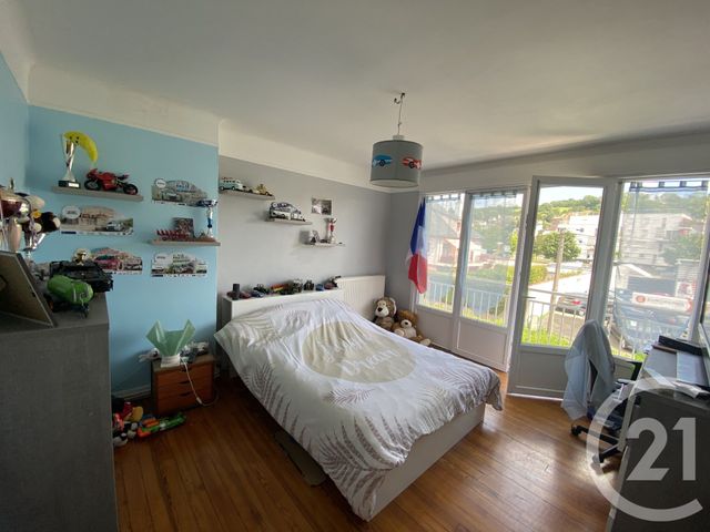 Afficher la photo en grand immeuble à vendre - 325.0 m2 - LISIEUX - 14 - BASSE-NORMANDIE - Century 21 Harmony