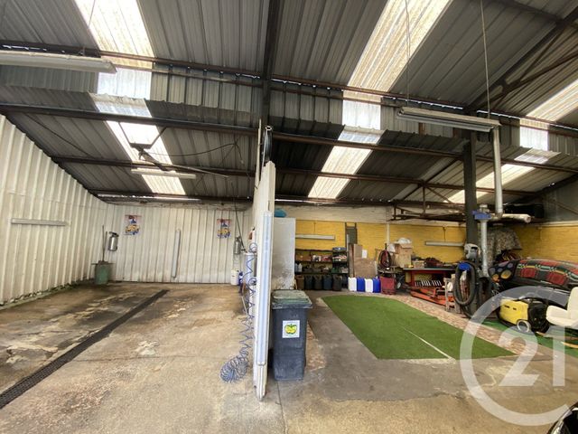 Afficher la photo en grand immeuble à vendre - 325.0 m2 - LISIEUX - 14 - BASSE-NORMANDIE - Century 21 Harmony