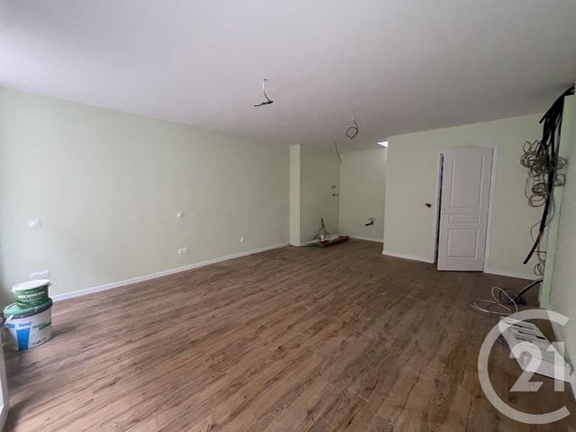 Appartement Local à louer - 2 pièces - 31.0 m2 - ORBEC - 14 - BASSE-NORMANDIE - Century 21 Harmony