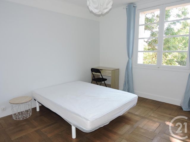 Appartement F4 à louer - 5 pièces - 103.0 m2 - LISIEUX - 14 - BASSE-NORMANDIE - Century 21 Harmony