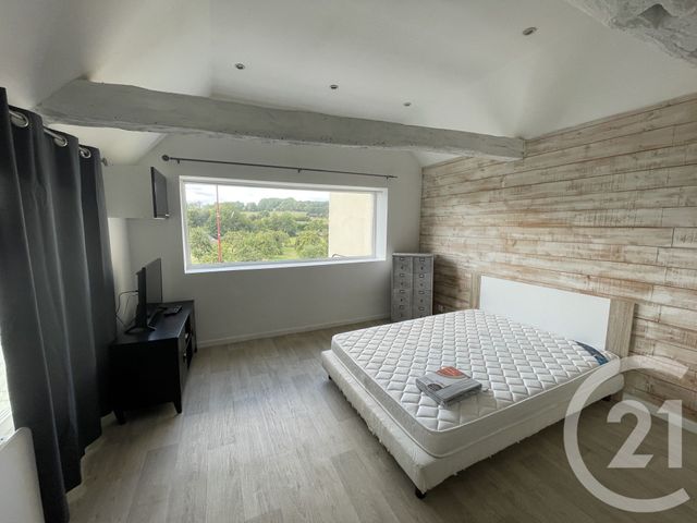 Appartement Studio à louer ST MARTIN DE LA LIEUE