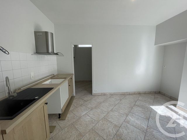 Appartement F3 à louer - 3 pièces - 81.0 m2 - LISIEUX - 14 - BASSE-NORMANDIE - Century 21 Harmony