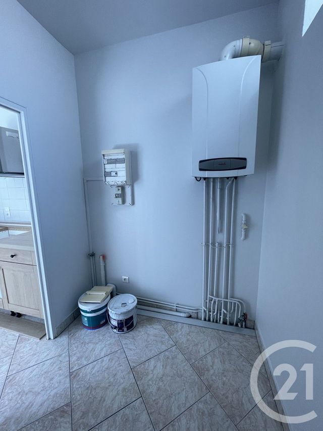 Appartement F3 à louer - 3 pièces - 81.0 m2 - LISIEUX - 14 - BASSE-NORMANDIE - Century 21 Harmony