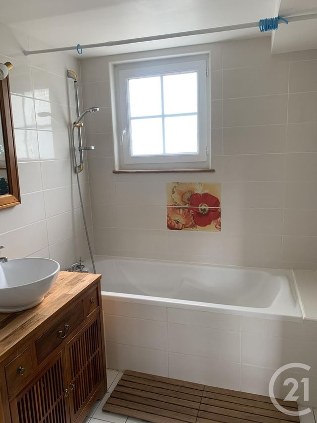 maison à louer - 5 pièces - 146.0 m2 - LIVAROT PAYS D AUGE - 14 - BASSE-NORMANDIE - Century 21 Harmony