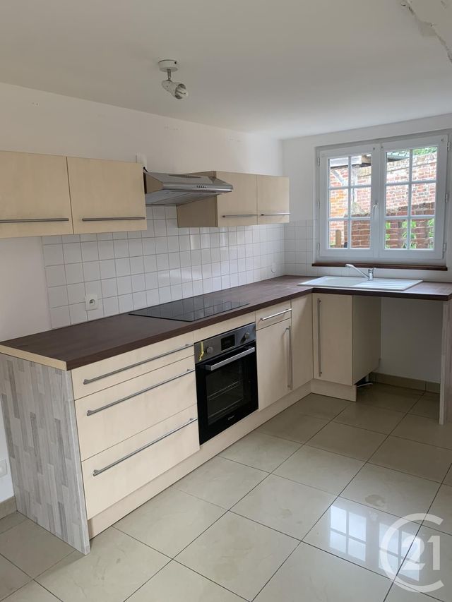 maison à louer - 5 pièces - 146.0 m2 - LIVAROT PAYS D AUGE - 14 - BASSE-NORMANDIE - Century 21 Harmony