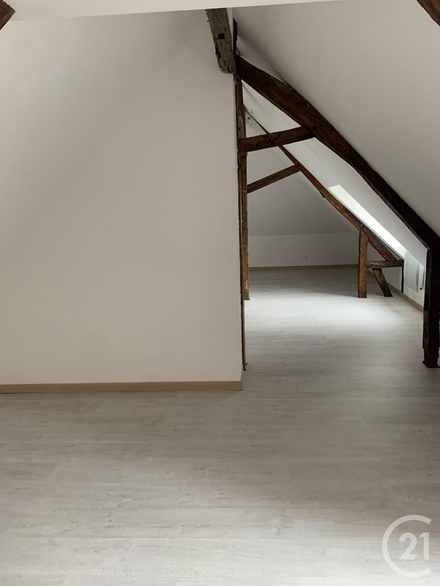 maison à louer - 5 pièces - 146.0 m2 - LIVAROT PAYS D AUGE - 14 - BASSE-NORMANDIE - Century 21 Harmony