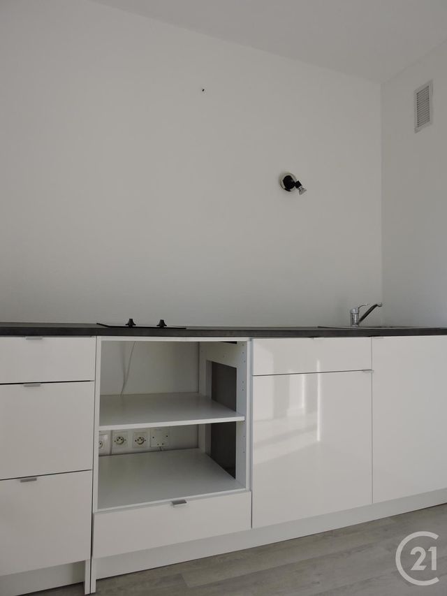 Appartement F1 à louer - 1 pièce - 30.8 m2 - LISIEUX - 14 - BASSE-NORMANDIE - Century 21 Harmony