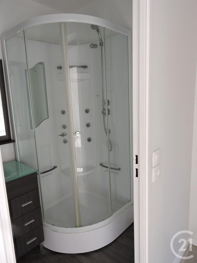 Appartement F1 à louer - 1 pièce - 30.8 m2 - LISIEUX - 14 - BASSE-NORMANDIE - Century 21 Harmony