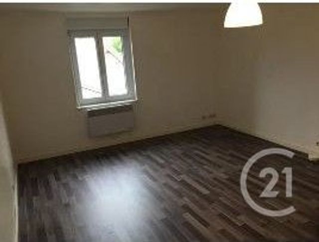 Afficher la photo en grand maison à louer - 2 pièces - 70.44 m2 - MEZIDON VALLEE D AUGE - 14 - BASSE-NORMANDIE - Century 21 Harmony