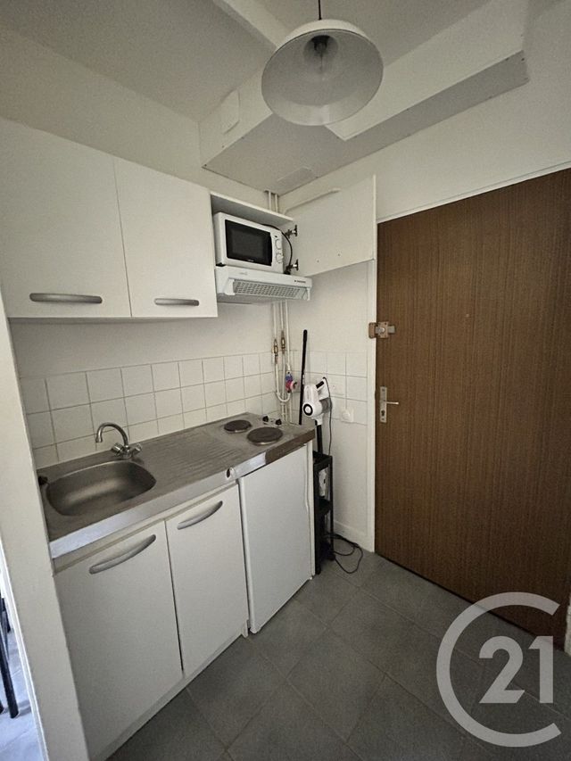 Afficher la photo en grand Appartement Studio à louer - 1 pièce - 16.94 m2 - LISIEUX - 14 - BASSE-NORMANDIE - Century 21 Harmony