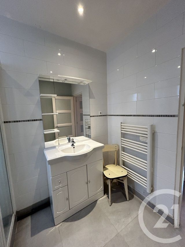 Appartement F2 à louer - 2 pièces - 47.5 m2 - LISIEUX - 14 - BASSE-NORMANDIE - Century 21 Harmony