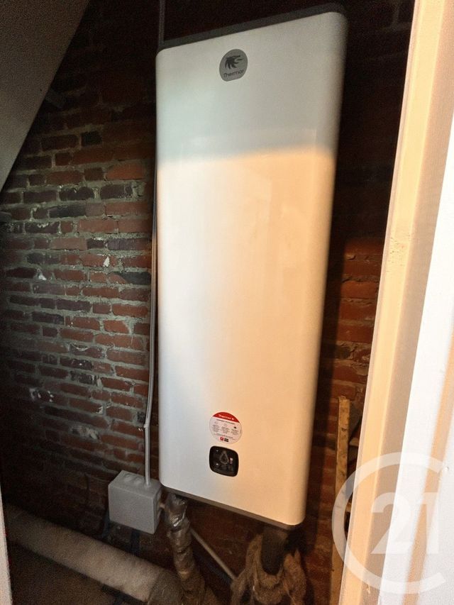 Appartement F3 à louer - 3 pièces - 44.15 m2 - LISIEUX - 14 - BASSE-NORMANDIE - Century 21 Harmony