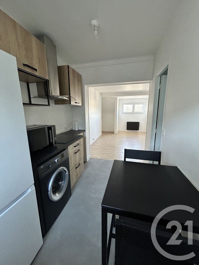 Appartement F3 à louer - 3 pièces - 44.15 m2 - LISIEUX - 14 - BASSE-NORMANDIE - Century 21 Harmony