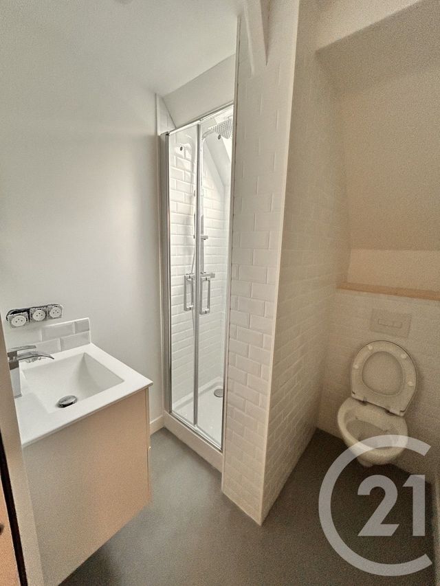 Appartement F3 à louer - 3 pièces - 44.15 m2 - LISIEUX - 14 - BASSE-NORMANDIE - Century 21 Harmony