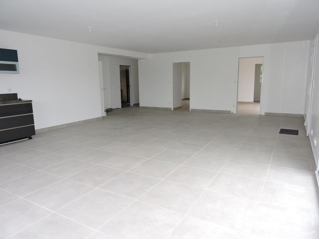 maison à louer - 4 pièces - 127.23 m2 - BONNEVILLE LA LOUVET - 14 - BASSE-NORMANDIE - Century 21 Harmony