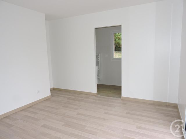 maison à louer - 4 pièces - 127.23 m2 - BONNEVILLE LA LOUVET - 14 - BASSE-NORMANDIE - Century 21 Harmony