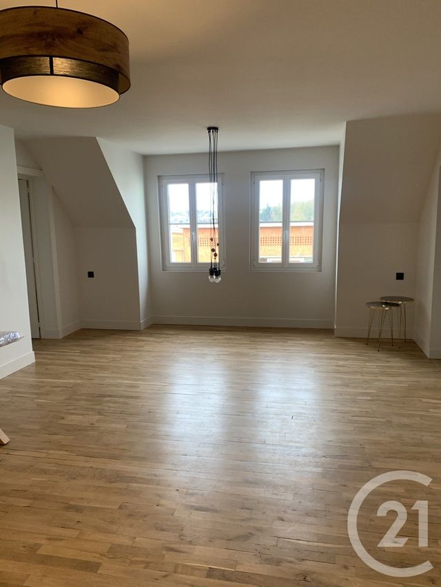 Appartement F4 à louer - 4 pièces - 100.56 m2 - LISIEUX - 14 - BASSE-NORMANDIE - Century 21 Harmony