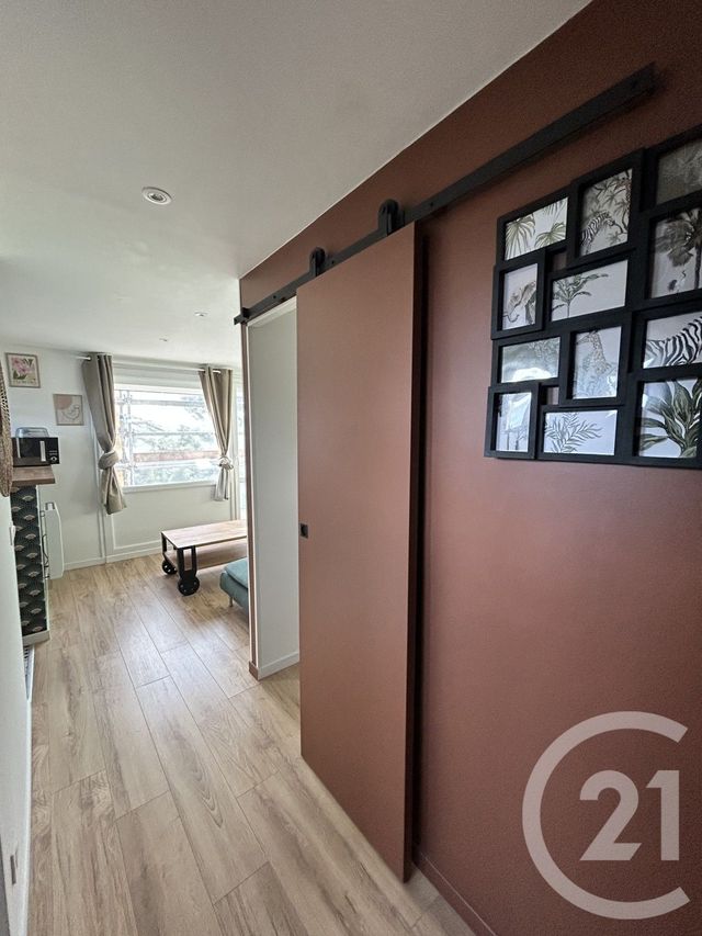 Appartement F1 à louer - 1 pièce - 27.0 m2 - LISIEUX - 14 - BASSE-NORMANDIE - Century 21 Harmony