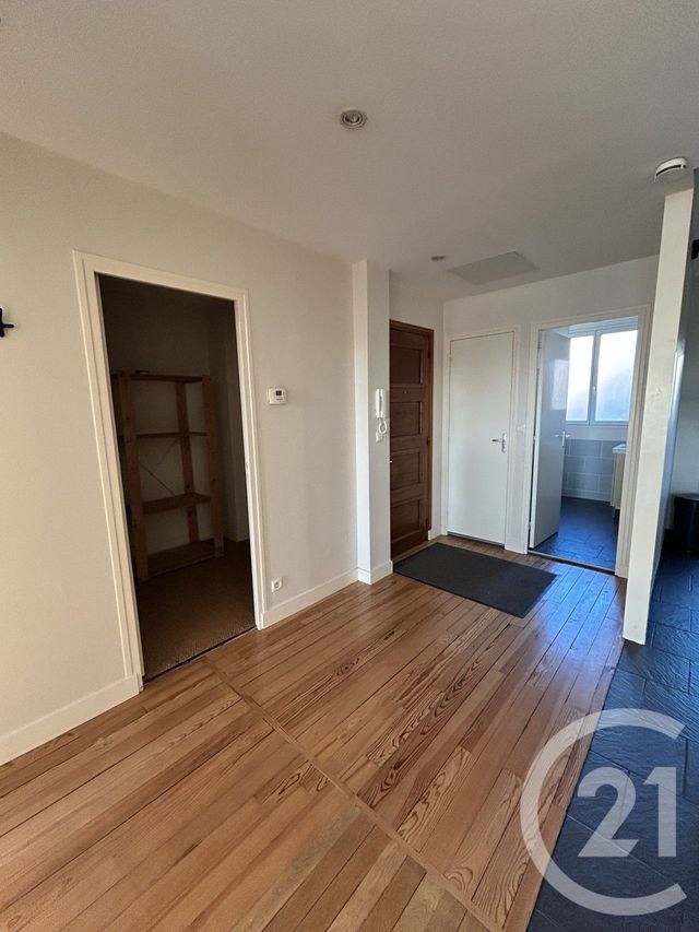 Appartement F2 à louer - 2 pièces - 55.1 m2 - LISIEUX - 14 - BASSE-NORMANDIE - Century 21 Harmony