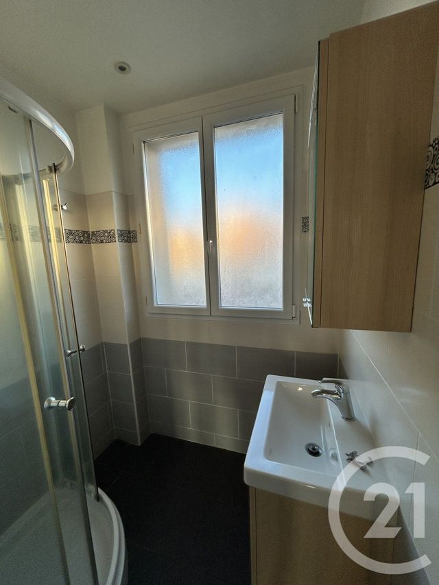 Appartement F2 à louer - 2 pièces - 55.1 m2 - LISIEUX - 14 - BASSE-NORMANDIE - Century 21 Harmony