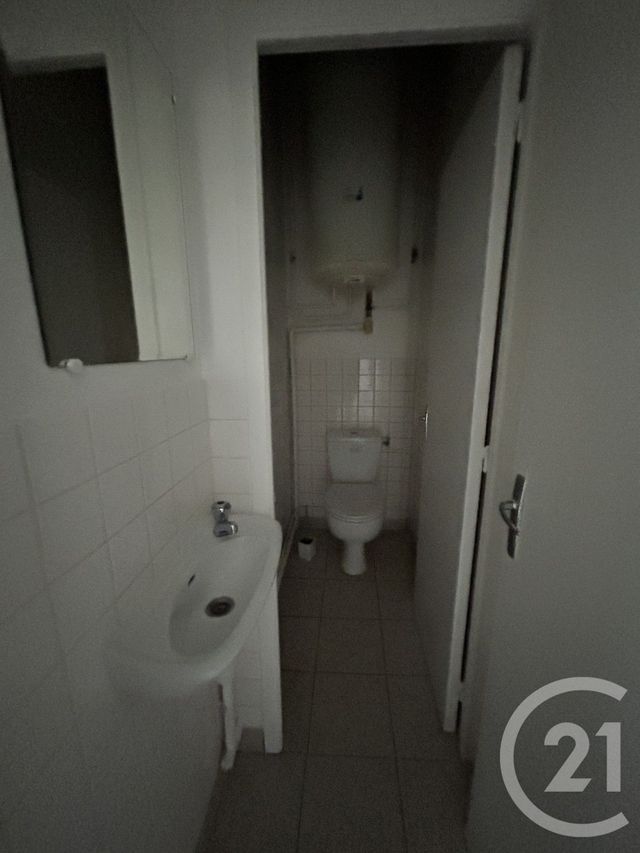 Appartement F3 à louer - 3 pièces - 55.86 m2 - LISIEUX - 14 - BASSE-NORMANDIE - Century 21 Harmony