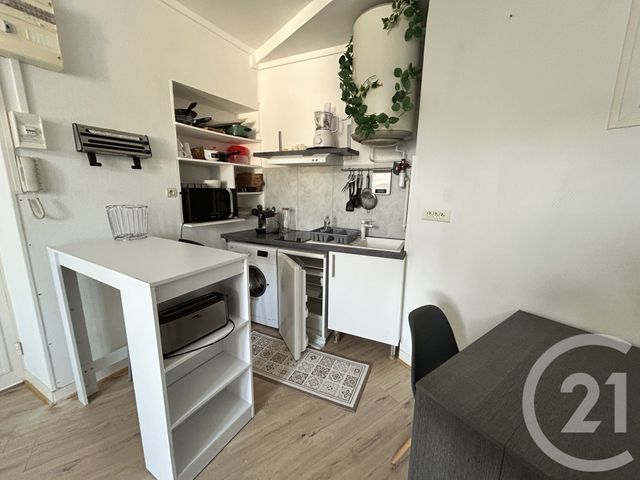 Appartement Studio à louer - 1 pièce - 23.0 m2 - LISIEUX - 14 - BASSE-NORMANDIE - Century 21 Harmony