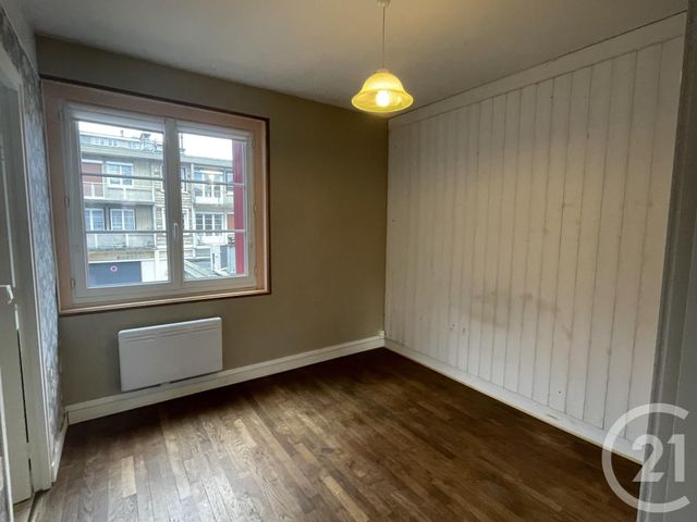 Appartement F2 à louer - 2 pièces - 41.61 m2 - LISIEUX - 14 - BASSE-NORMANDIE - Century 21 Harmony