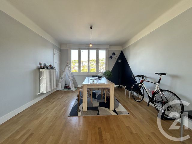 Appartement F3 à vendre - 3 pièces - 111.03 m2 - LISIEUX - 14 - BASSE-NORMANDIE - Century 21 Harmony