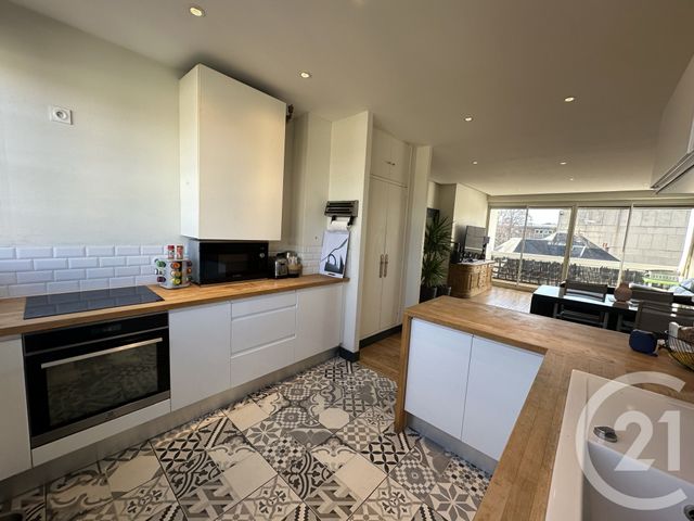 Appartement F5 à vendre - 5 pièces - 93.02 m2 - LISIEUX - 14 - BASSE-NORMANDIE - Century 21 Harmony