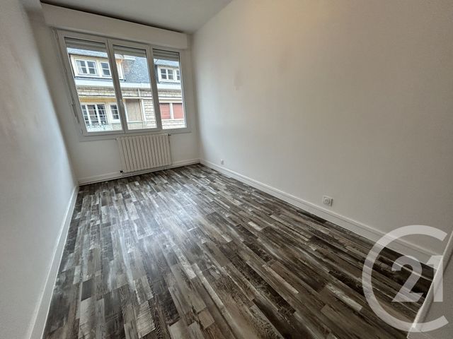 Appartement F3 à louer - 3 pièces - 63.54 m2 - LISIEUX - 14 - BASSE-NORMANDIE - Century 21 Harmony