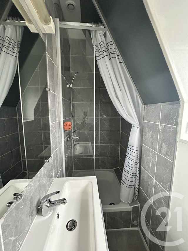 Appartement F2 à louer - 2 pièces - 27.41 m2 - LISIEUX - 14 - BASSE-NORMANDIE - Century 21 Harmony