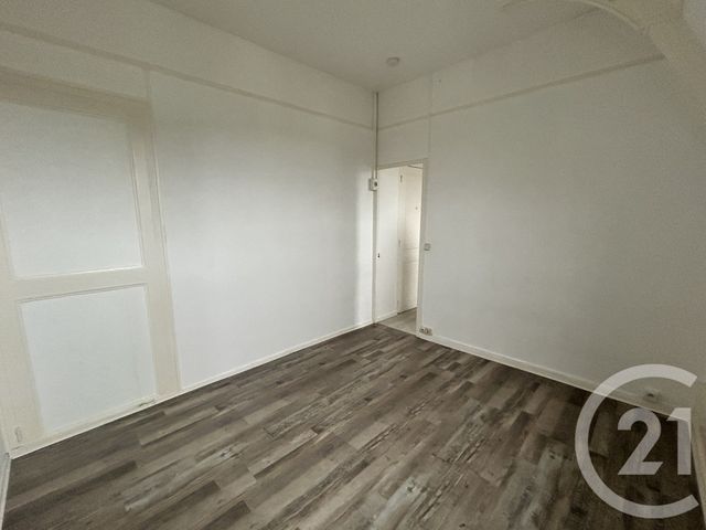 Appartement F2 à louer - 2 pièces - 27.41 m2 - LISIEUX - 14 - BASSE-NORMANDIE - Century 21 Harmony