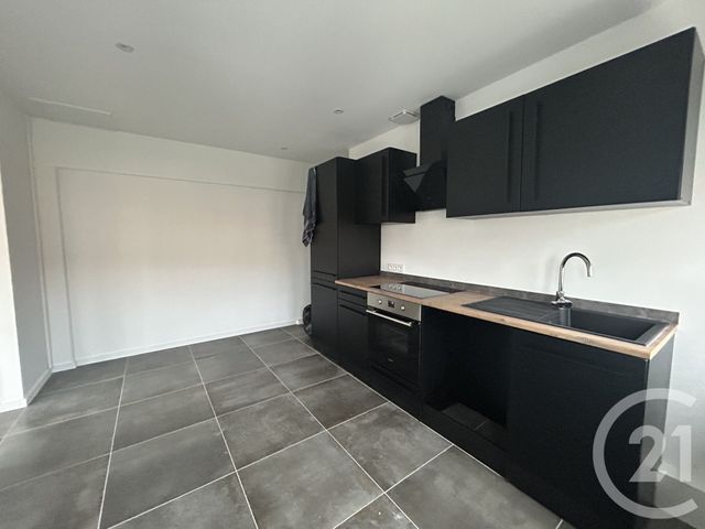 Appartement F3 à louer - 3 pièces - 60.4 m2 - LISIEUX - 14 - BASSE-NORMANDIE - Century 21 Harmony