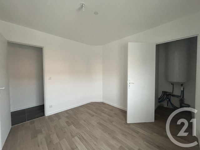 Appartement F3 à louer - 3 pièces - 60.4 m2 - LISIEUX - 14 - BASSE-NORMANDIE - Century 21 Harmony