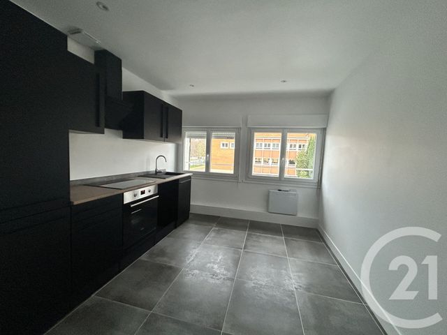 Appartement F3 à louer - 3 pièces - 60.4 m2 - LISIEUX - 14 - BASSE-NORMANDIE - Century 21 Harmony