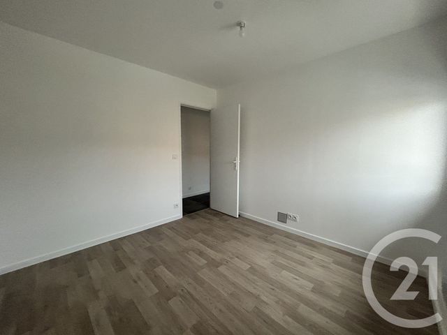 Appartement F3 à louer - 3 pièces - 60.4 m2 - LISIEUX - 14 - BASSE-NORMANDIE - Century 21 Harmony