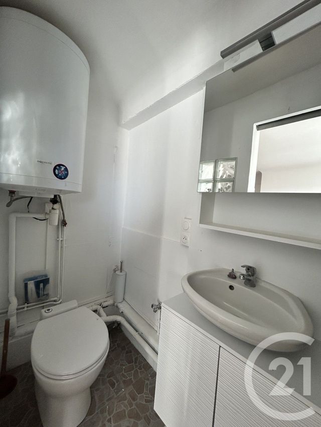 Appartement Studio à louer - 1 pièce - 23.07 m2 - LISIEUX - 14 - BASSE-NORMANDIE - Century 21 Harmony