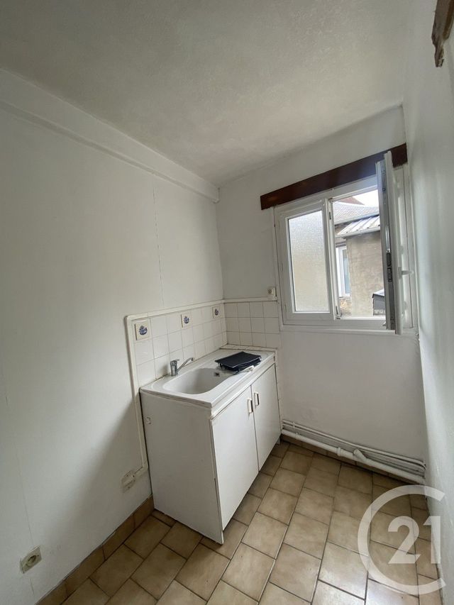 Appartement F2 à vendre - 2 pièces - 35.21 m2 - LISIEUX - 14 - BASSE-NORMANDIE - Century 21 Harmony
