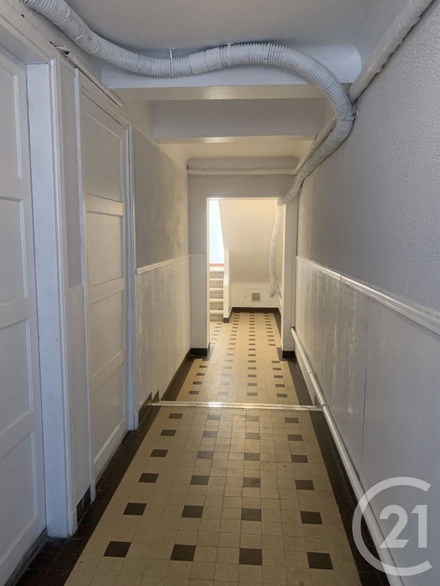 Appartement F3 à louer - 3 pièces - 38.5 m2 - LISIEUX - 14 - BASSE-NORMANDIE - Century 21 Harmony