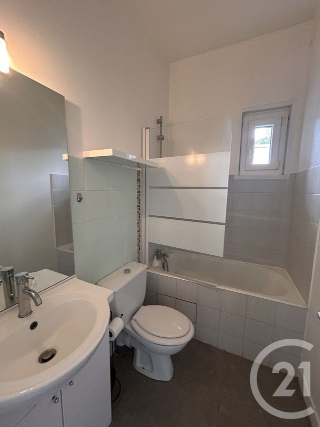 Appartement F2 à louer - 2 pièces - 39.0 m2 - LISIEUX - 14 - BASSE-NORMANDIE - Century 21 Harmony