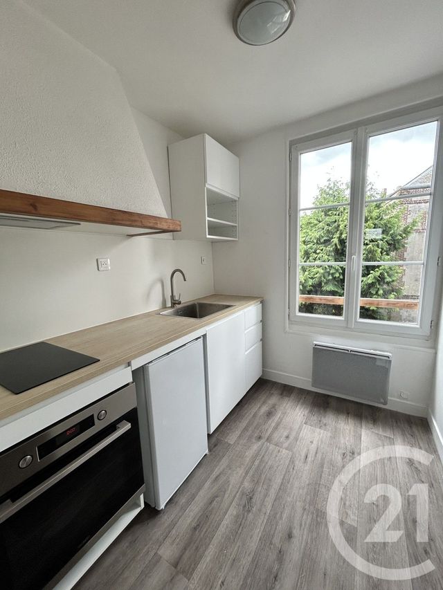Appartement F1 à louer - 1 pièce - 30.0 m2 - LISIEUX - 14 - BASSE-NORMANDIE - Century 21 Harmony