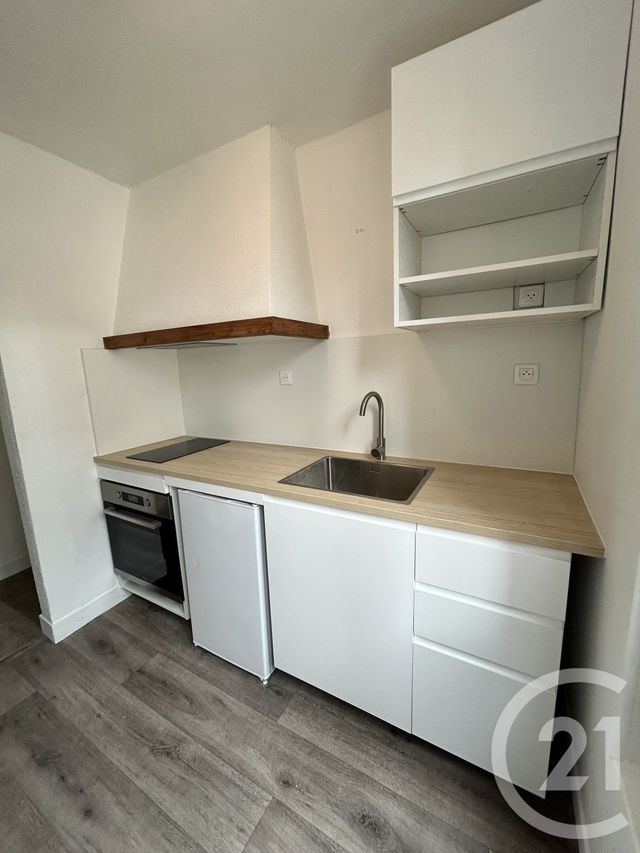 Appartement F1 à louer - 1 pièce - 30.0 m2 - LISIEUX - 14 - BASSE-NORMANDIE - Century 21 Harmony