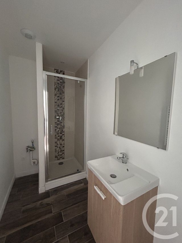 Appartement F2 à louer - 2 pièces - 34.4 m2 - LISIEUX - 14 - BASSE-NORMANDIE - Century 21 Harmony