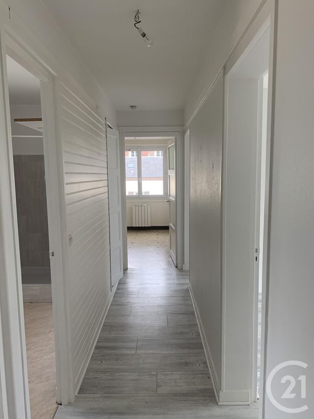 Appartement F3 à louer - 3 pièces - 64.3 m2 - LISIEUX - 14 - BASSE-NORMANDIE - Century 21 Harmony