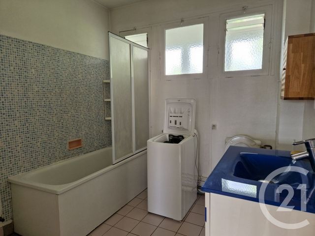 Appartement F2 à vendre - 2 pièces - 50.3 m2 - LISIEUX - 14 - BASSE-NORMANDIE - Century 21 Harmony