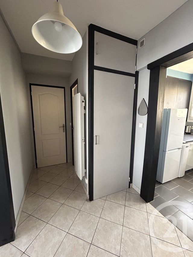 Appartement F2 à louer - 2 pièces - 49.24 m2 - LISIEUX - 14 - BASSE-NORMANDIE - Century 21 Harmony