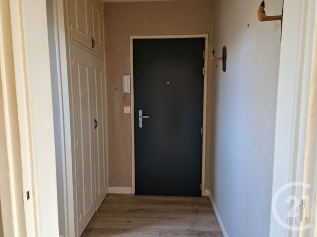Appartement T3 à vendre - 3 pièces - 55.66 m2 - LISIEUX - 14 - BASSE-NORMANDIE - Century 21 Harmony